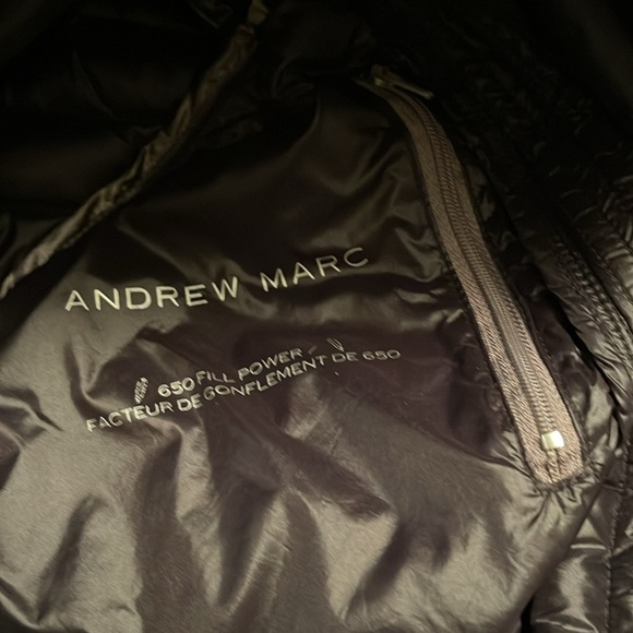 Andrew Marc, packable, 650 Fill, 90% duck down, velvet lined collar, zip pockets - Picture 10 of 13